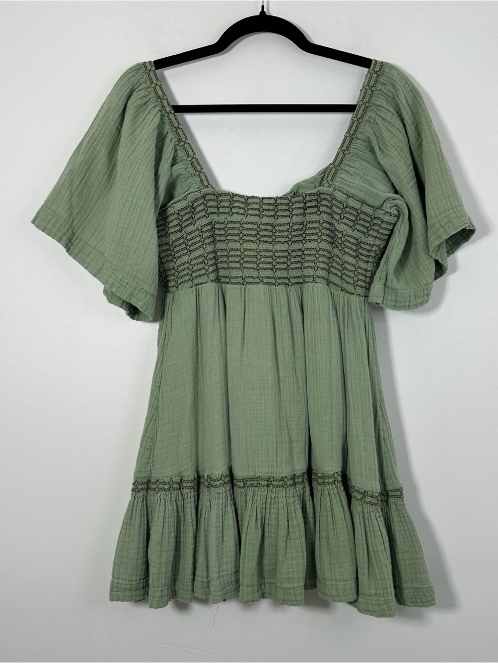 Free People Women’s Small Sage Green Smocked Babydoll Mini Dress Boho - Picture 3 of 10